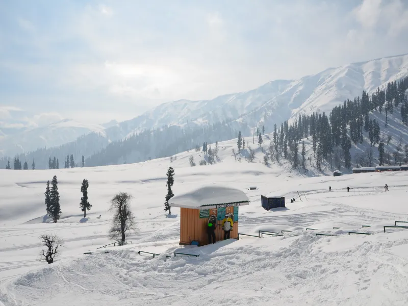 Itinerary-winter Kashmir // 5n-6d